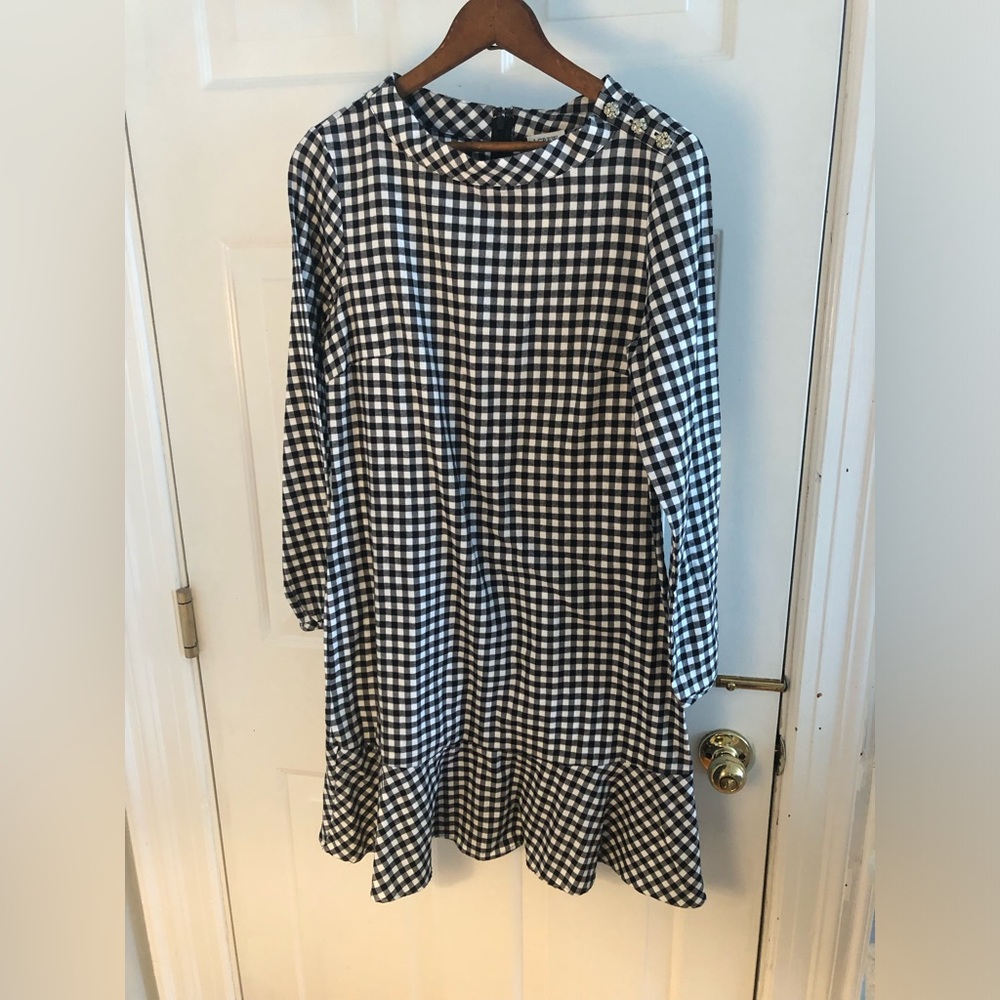 Gingham ruffle academia long-sleeve dress